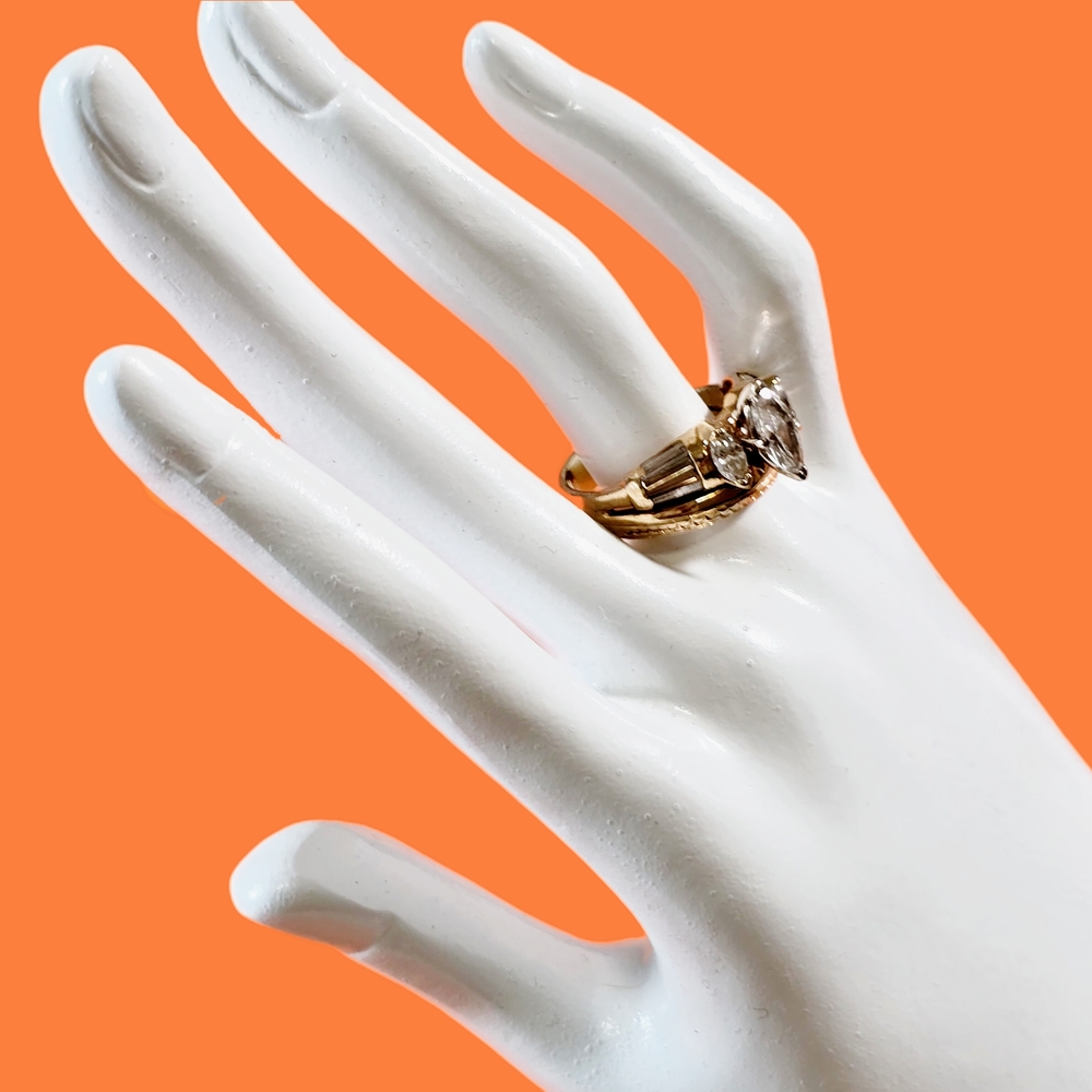 ✨️ Marquise Diamond Gold Ring Set ✨️ - Picture 4 of 12